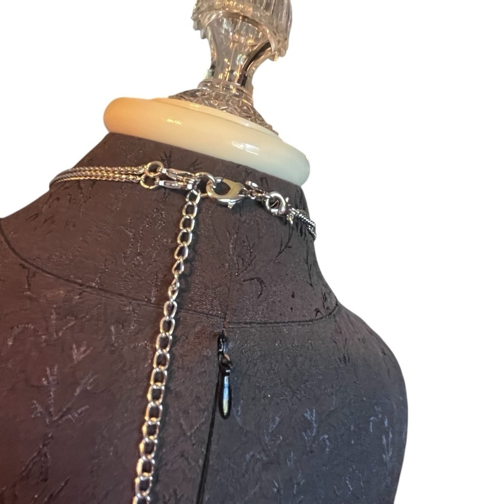 Chico’s Silver Toned Double Western Statement Chain Charm Necklace Massive - Picture 5 of 6